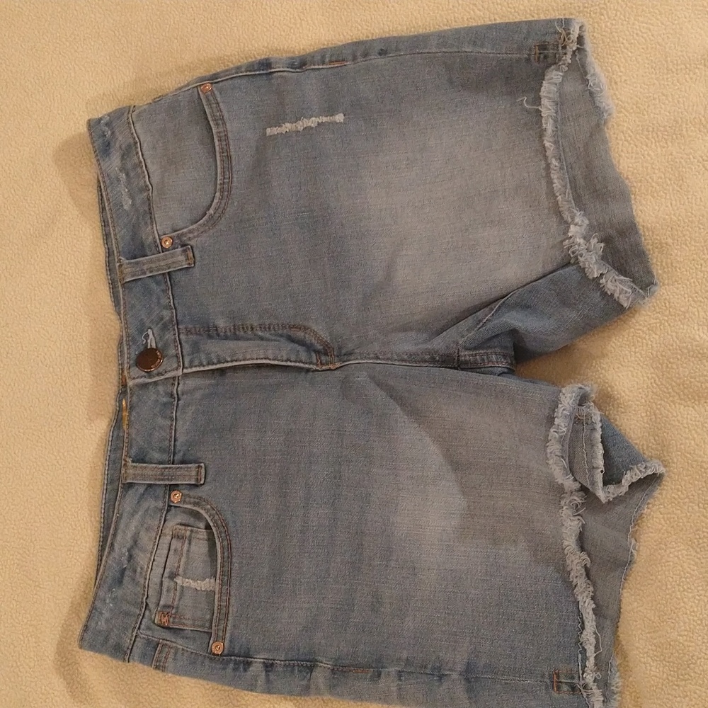 Seven7 Women's Jean Shorts - Light Blue
